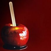Red Wine Caramel Apples