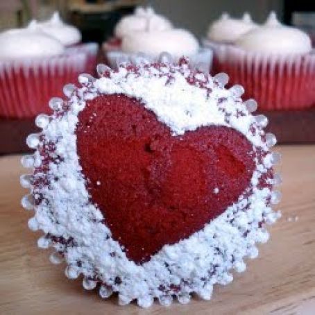 The BEST Red Velvet Cupcake