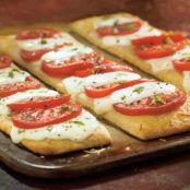 Caprese Pizzas