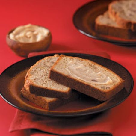 SPICE BREAD WITH MAPLE BUTTER