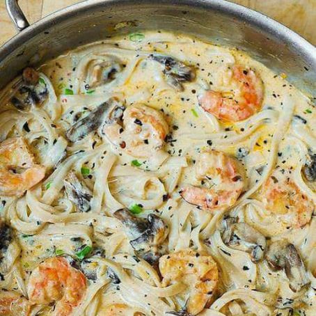 Creamy Shrimp and Mushroom Pasta