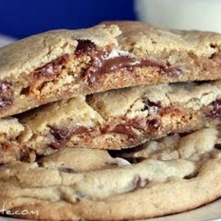 Smores' Stuffed Chocolate chip cookies