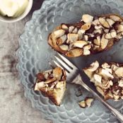 Almond-Vanilla Baked French Toast
