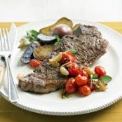 Pan-Fried Garlic Steak and Potatoes
