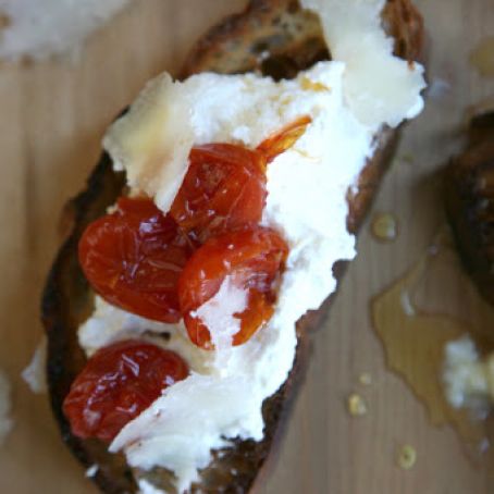 Ricotta Crostini with Cherry Tomatoes
