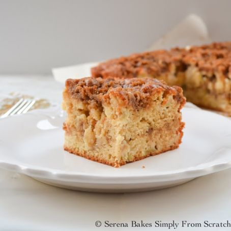 Apple Coffeecake with Cinnamon Brown Sugar Crumb