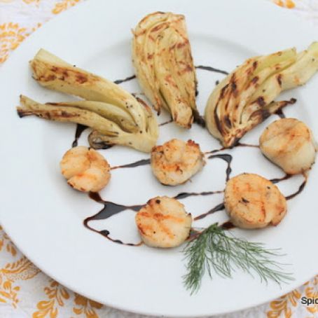 Balsamic Reduction with Grilled Scallops and Fennel