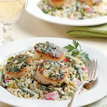 Green Goddess Pasta Salad with Herbed Scallops