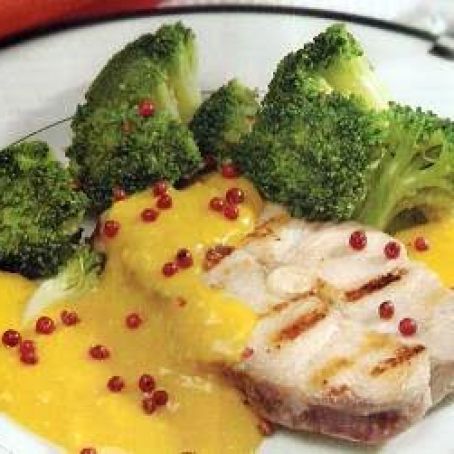 PESCADO CON BROCOLI Y SALSA DE AZAFRAN