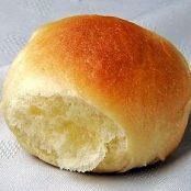 Classic Dinner Rolls