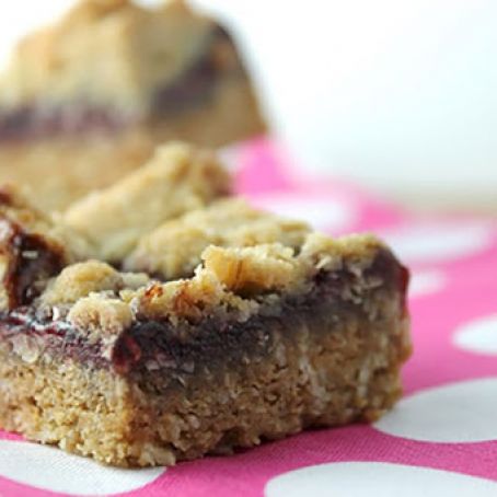 Clean Eating Raspberry Oat Bars
