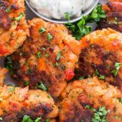 Salmon Cakes Recipe (Salmon Patties)