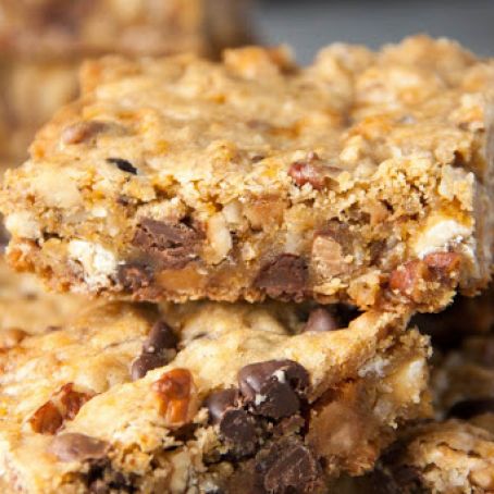 KITCHEN SINK BLONDIES