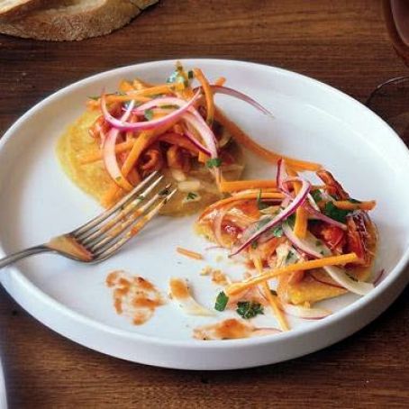 BBQ CHICKEN HOECAKES w/VINEGAR SLAW