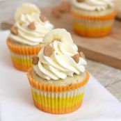 Roasted Banana Cupcakes with Mascarpone Cream Cheese Frosting