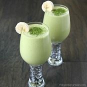 Coconut Vanilla Matcha Smoothie