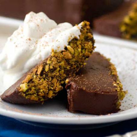 Cake - Pistachio Chocolate Truffle