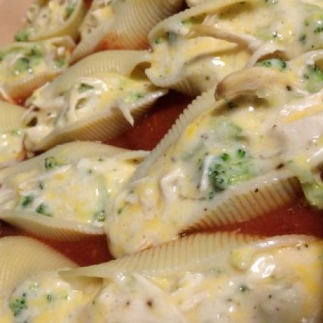 Chicken and Broccoli Stuffed Shells
