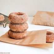 BAKED APPLE DONUTS