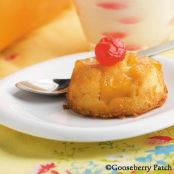 Pineapple Upside-Down Cupcakes
