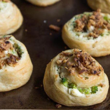 Chicken and Broccoli Pinwheels