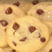 Hailee's Chocolate Chip Sea Salt Caramel Cookies