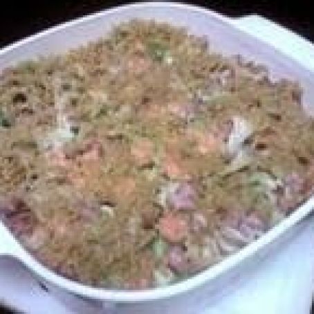 Easy Ham 'N Noodle Casserole