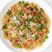 Garlic-Tomato Pasta with Peas