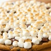 Grilled Chocolate Chip S’more Pizza