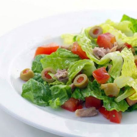 Lemony Chopped Salad with Tuna