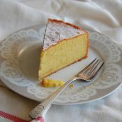 CAKE - Easy Almond Cake