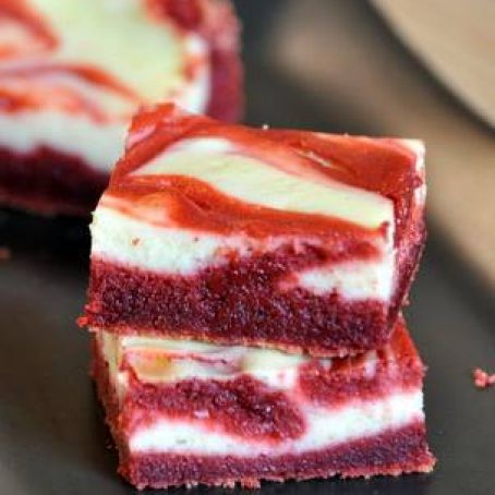 RED VELVET CREAM CHEESE BROWNIES