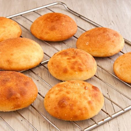 Schlotzsky’s Bread–No Knead Soft & Chewy Sourdough Bread