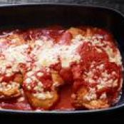 CHICKEN PARMESAN - CLASSIC