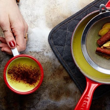 Golden Milk Turmeric Tea