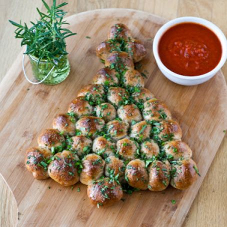 Christmas Tree Pull-Apart bread
