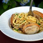 Easy Linguine & Clam Sauce