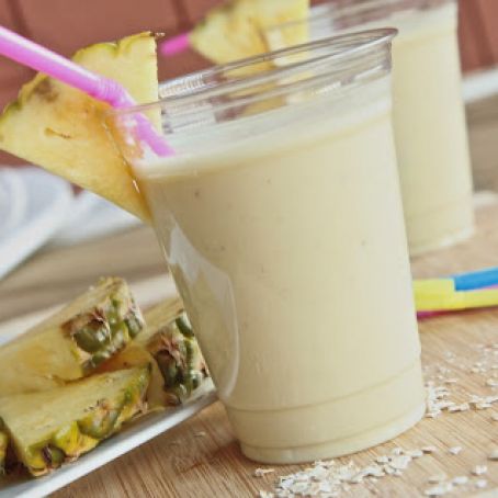 Pina Colada Breakfast Smoothie