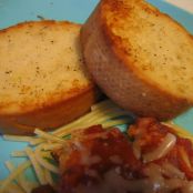 Make-Ahead Crispy, Buttery Garlic Bread