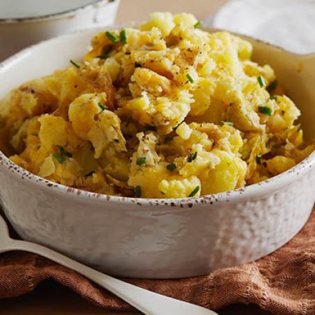 Cheesy Smashed Potatoes