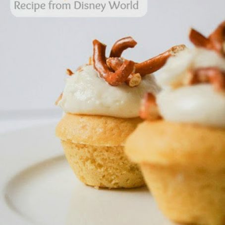Maple Bacon Cupcake - Epcot