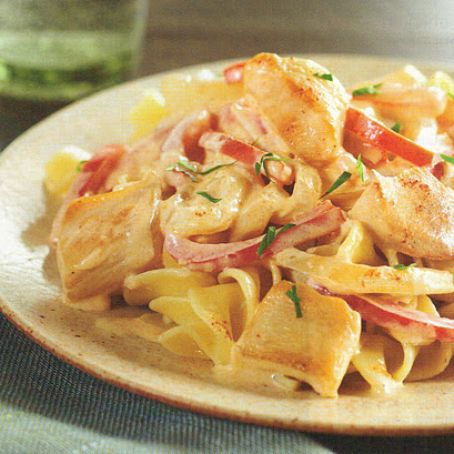 SKILLET CHICKEN STROGANOFF