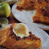 Upside Down Caramel Apple Pie