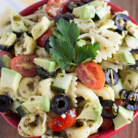 Pesto Pasta &Tortellini Salad