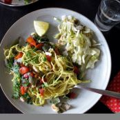 Shining Noodles with Shredded Pork