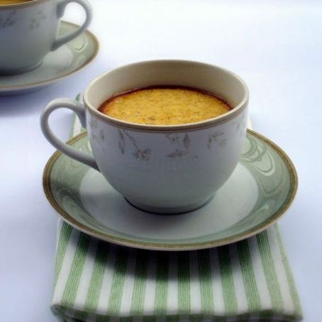 Crème caramel in tea cups