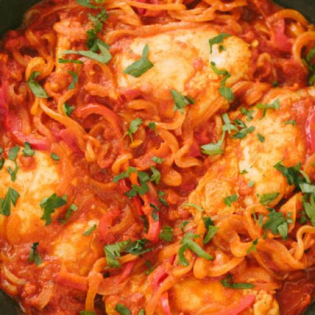 Chicken Paprikash with Spiralized Onions and Bell Peppers | Inspiralized