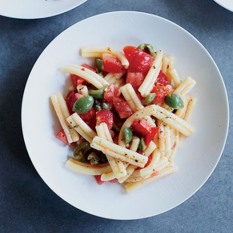 Pasta with Fresh Puttanesca Sauce