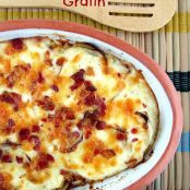 Roasted Onion Gratin With Cheddar and Bacon