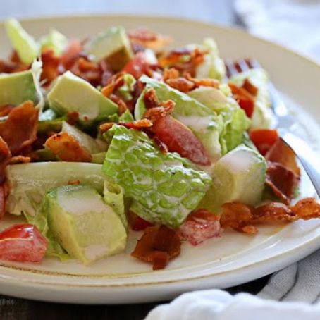 BLT salad with Avocado